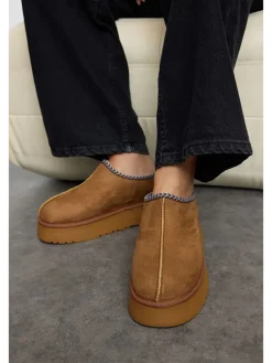 Ankle-Boots in Hellbraun