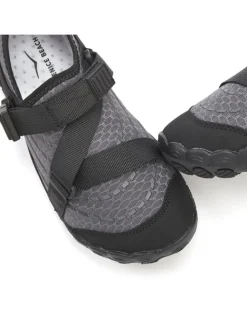 Badeschuh in dunkelgrau