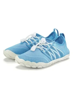 Badeschuh in himmelblau