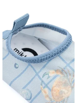 Badeschuhe in Hellblau