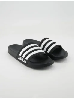 Badeschuhe in Schwarz