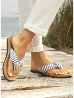 Badezehentrenner in hellgrau-gestreift