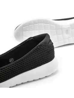 Ballerina in schwarz