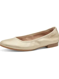 Ballerinas in Beige