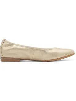 Ballerinas in Beige