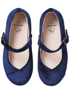 Ballerinas in Dunkelblau