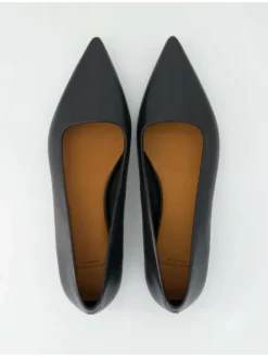 Ballerinas in Schwarz