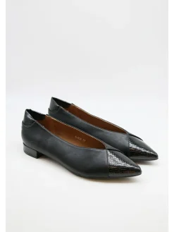 Ballerinas in Schwarz