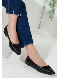 Ballerinas in Schwarz