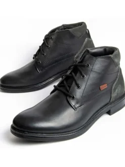 Boots Botiel8 in Schwarz