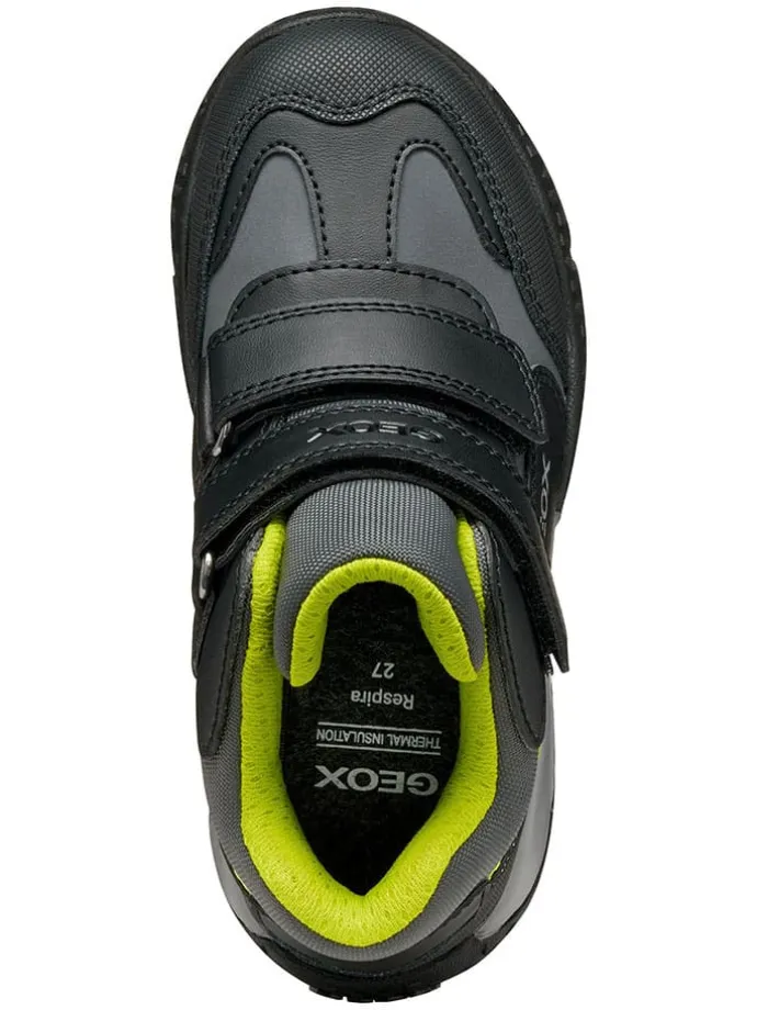 Boots "Baltic" in Schwarz