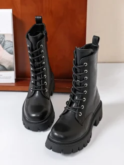 Boots in Schwarz