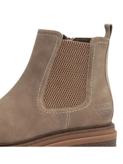 Boots in Taupe
