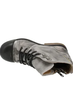 Boots Industrial in Grau