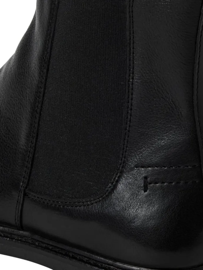 BY GUIDO MARIA KRETSCHMER Chelsea Boot in BLACK