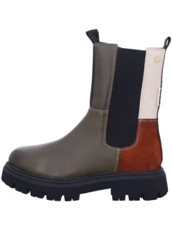 Chelseaboots in khaki