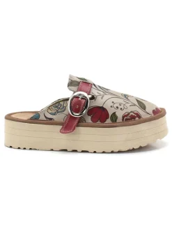 Clogs in Bunt/ Creme