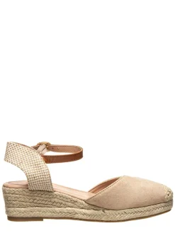 Espadrilles in Beige
