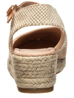 Espadrilles in Beige