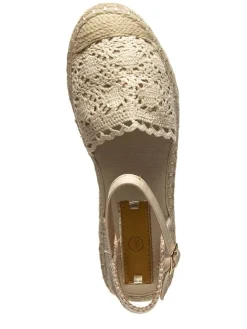 Espadrilles in Beige