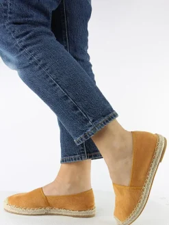 Espadrilles in Camel