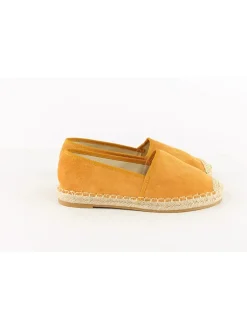 Espadrilles in Camel