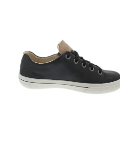 Fresh sportlicher Schnürer Schwarz