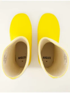 Gummistiefel in Gelb