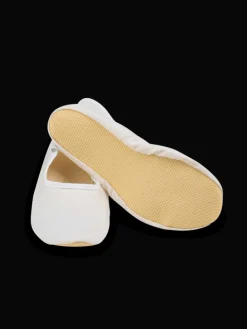 Gymnastikschuhe in weiß