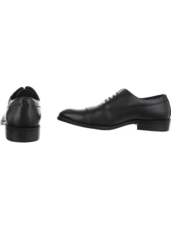 Halbschuh in Schwarz