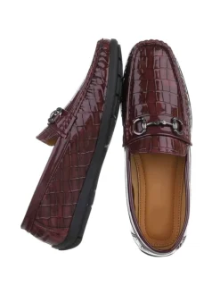 Halbschuh in Weinrot