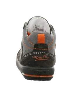 Halbschuhe in Schwarz