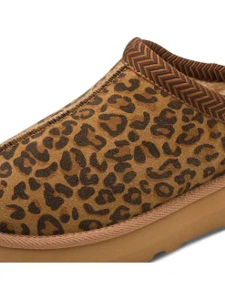 Hausschuhe in Braun/ Hellbraun