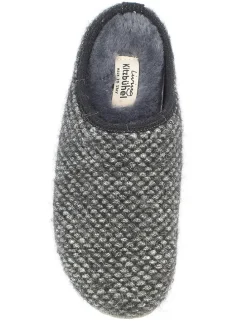 Hausschuhe in Grau