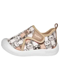 Hausschuhe in Hellbraun