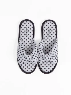 Hausschuhe in Weiß/ Schwarz