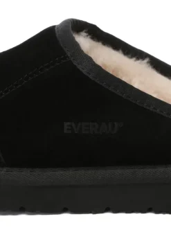 Hausschuhe Lark in Schwarz