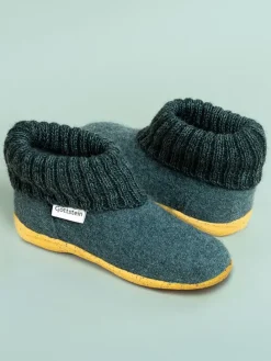 Hüttenschuhe in Dunkelgrün