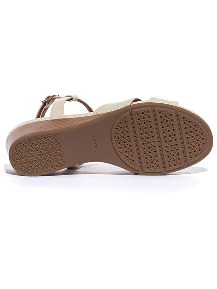 Keilsandaletten "Marykarmen" in Creme