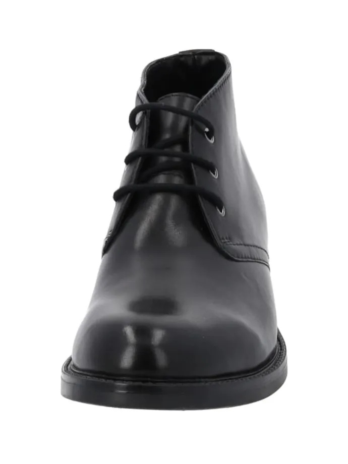 Klassische Halbschuhe in BLACK