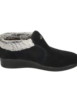 Klassische Halbschuhe, Klassische Hausschuhe in schwarz