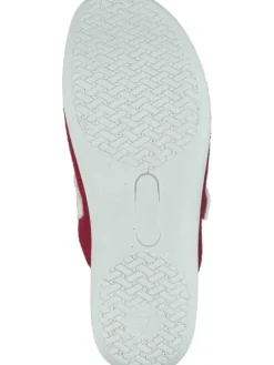 Klassische Hausschuhe in burgundy