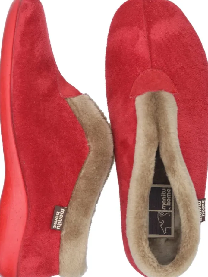 Klassische Hausschuhe in rot