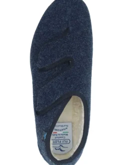 Klassische Hausschuhe in blau