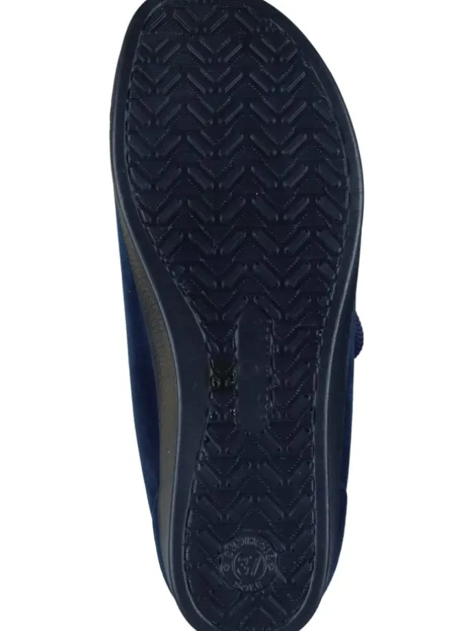 Klassische Hausschuhe in blau