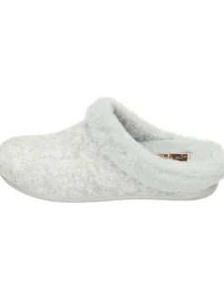 Klassische Hausschuhe in hellgrau