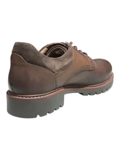 Klassische Schnürschuhe in Braun