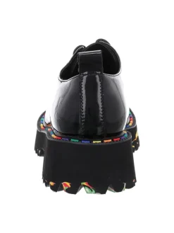 Klassische Schnürschuhe in Schwarz