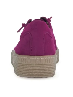 Klassische Schnürschuhe in Pink