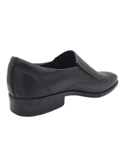 Klassische Slipper in Schwarz